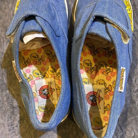 Looney Tunes Women's Yellow and Blue Trainers Size 10 - Picture 7 of 11